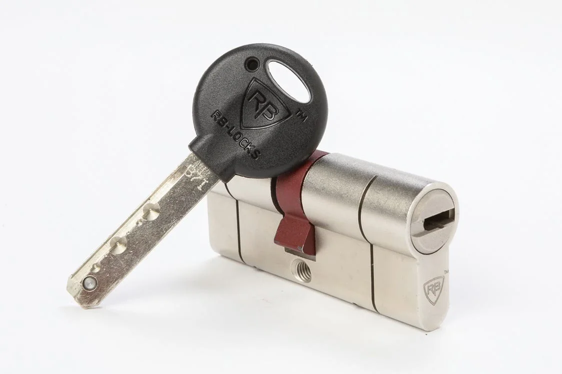 Cylindre RB-Locks avec clé brevetée à goupilles